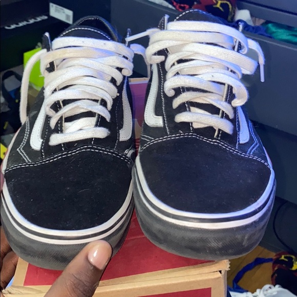 Vans - Picture 2 of 3